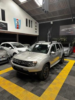 DACIA DUSTER 1.5 DCI 110CH (SUIVI D ENTRETIEN, ECRAN TACTILE )⭐️⭐️⭐️⭐️⭐️