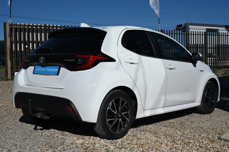 TOYOTA Yaris IV 116H Design 03/2021