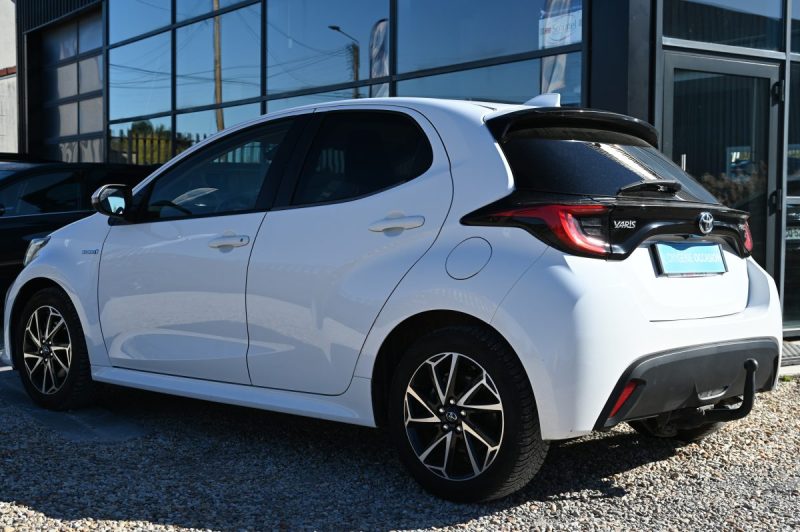 TOYOTA Yaris IV 116H Design 03/2021