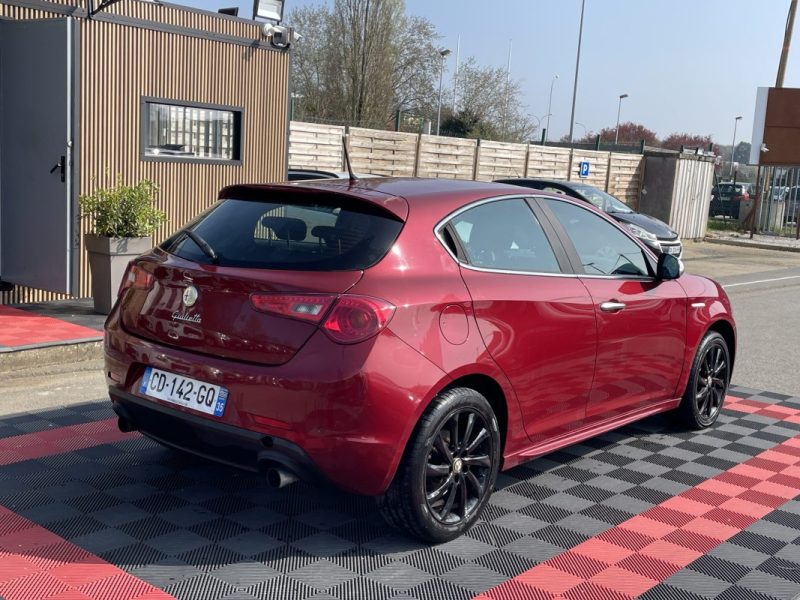 ALFA ROMEO GIULIETTA 2.0 JTDM 140 EXCLUSIVE 2012