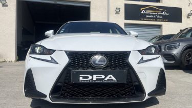 LEXUS IS 300H F SPORT TOIT OUVRANT 