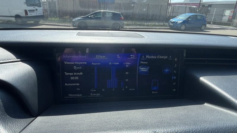 LEXUS IS 300H F SPORT TOIT OUVRANT 