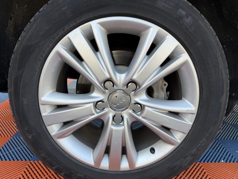 AUDI Q7 V6 3.0 TDI 240 AMBIENTE 7P 2010