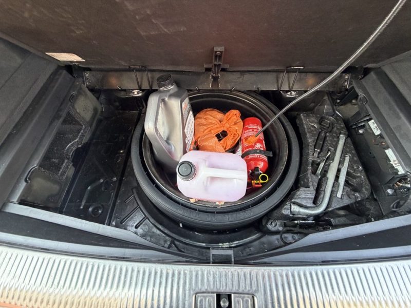 AUDI Q7 V6 3.0 TDI 240 AMBIENTE 7P 2010