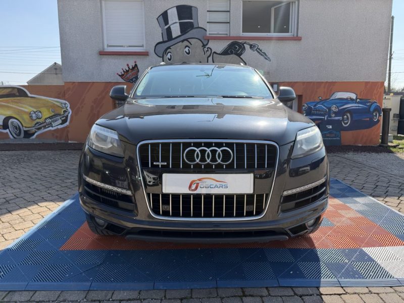 AUDI Q7 V6 3.0 TDI 240 AMBIENTE 7P 2010