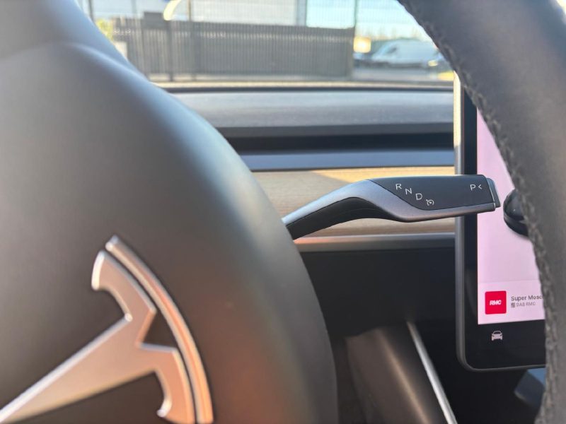 TESLA MODEL 3 LONG-RANGE DUAL MOTOR AWD 2020