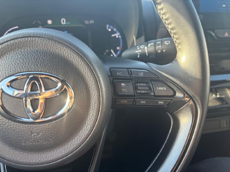 TOYOTA YARIS 116H DYNAMIC MY21 2022