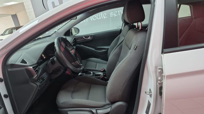 HYUNDAI IONIQ PHASE 2 BERLINE HYBRIDE 141cv BUSINESS/1 ERE MAIN/TVA RECUPERABLE