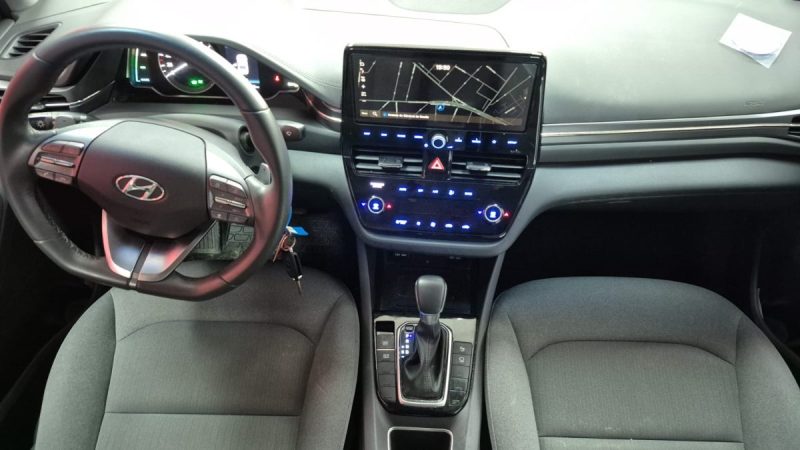HYUNDAI IONIQ PHASE 2 BERLINE HYBRIDE 141cv BUSINESS/1 ERE MAIN/TVA RECUPERABLE