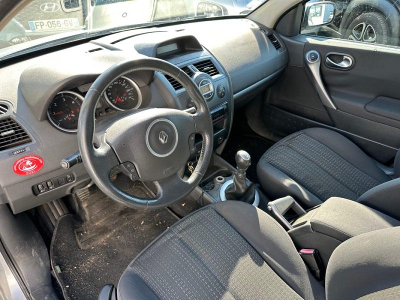 RENAULT  MEGANE ESTATE 1.5 DCI 105CH CONFORT EXPRESSION 2007 GARANTIE 