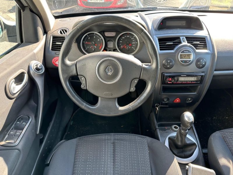 RENAULT  MEGANE ESTATE 1.5 DCI 105CH CONFORT EXPRESSION 2007