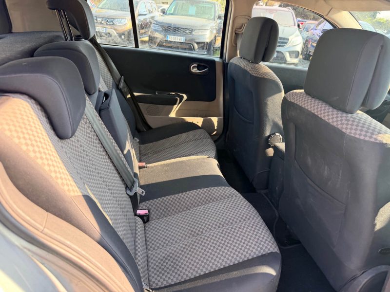 RENAULT MEGANE PACK AUTHENTIQUE 1.9DCI 120 250MKM