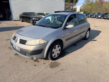 RENAULT MEGANE PACK AUTHENTIQUE 1.9DCI 120 250MKM