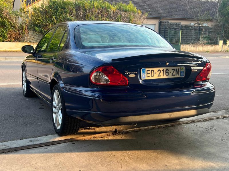 JAGUAR X-TYPE V6