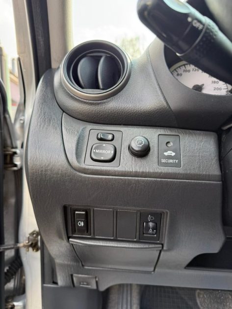 TOYOTA RAV-4 2.0l VVT-I BVA 150CV 