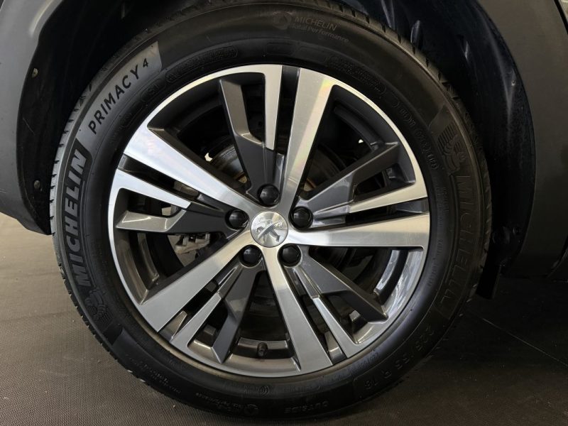 PEUGEOT 3008 1.2 130 ch S&S Allure Pack 43800kms - CARPLAY - CAMERA