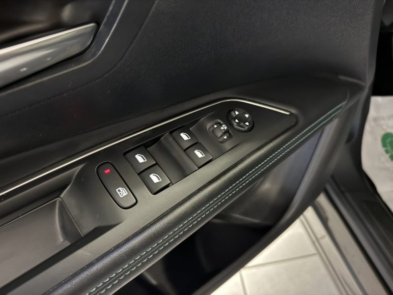 PEUGEOT 3008 1.2 130 ch S&S Allure Pack 43800kms - CARPLAY - CAMERA