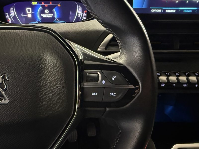 PEUGEOT 3008 1.2 130 ch S&S Allure Pack 43800kms - CARPLAY - CAMERA
