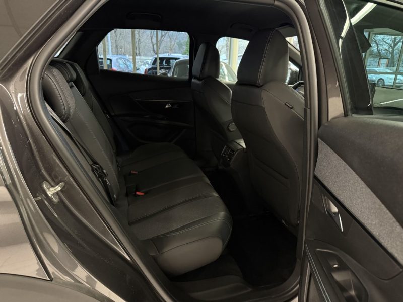 PEUGEOT 3008 1.2 130 ch S&S Allure Pack 43800kms - CARPLAY - CAMERA