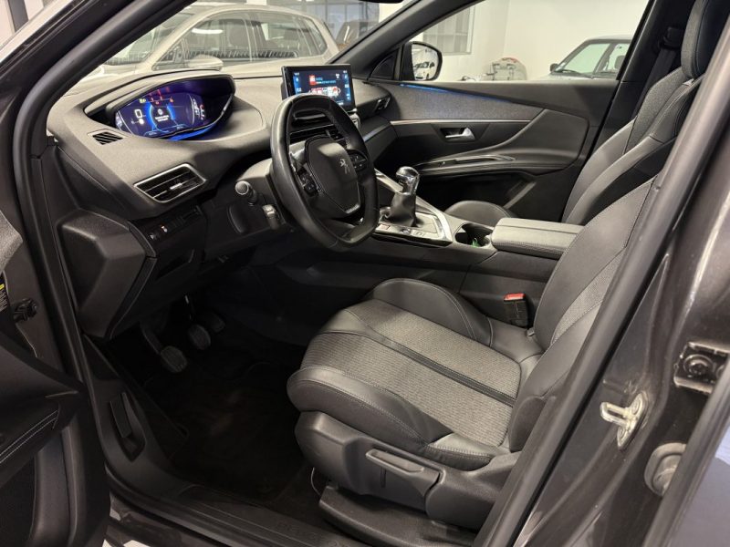 PEUGEOT 3008 1.2 130 ch S&S Allure Pack 43800kms - CARPLAY - CAMERA