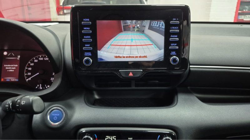 TOYOTA YARIS 4 BERLINE 116cv DYNAMIC BUSINESS 2022/1 ERE MAIN/TVA RECUPERABLE
