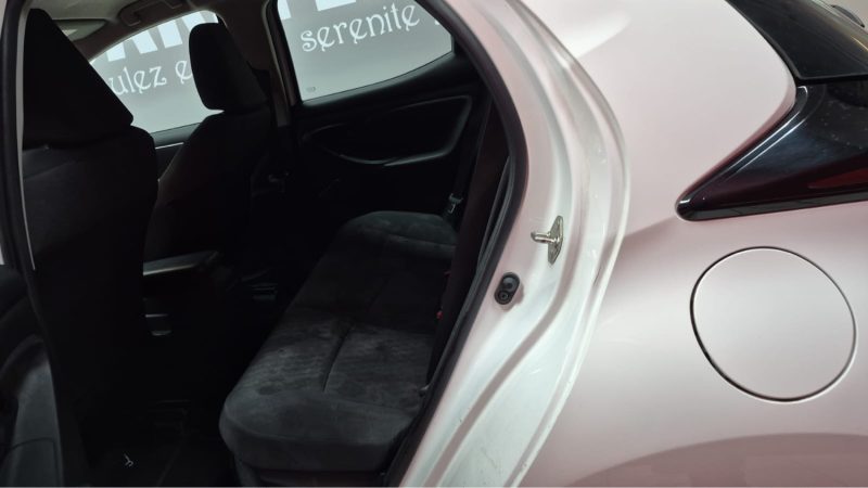 TOYOTA YARIS 4 BERLINE 116cv DYNAMIC BUSINESS 2022/1 ERE MAIN/TVA RECUPERABLE