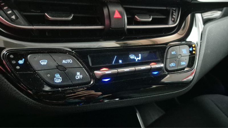 TOYOTA C-HR SUV HYBRIDE 122cv GRAPHIC/1 ERE MAIN/TVA RECUPERABLE