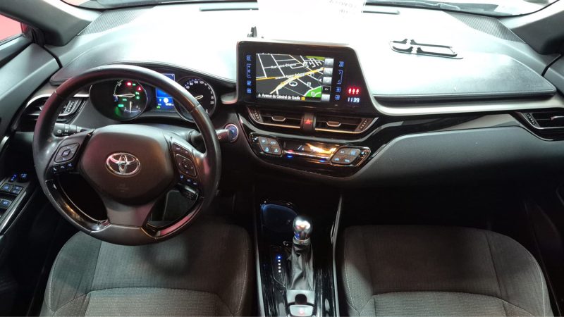 TOYOTA C-HR SUV HYBRIDE 122cv GRAPHIC/1 ERE MAIN/TVA RECUPERABLE