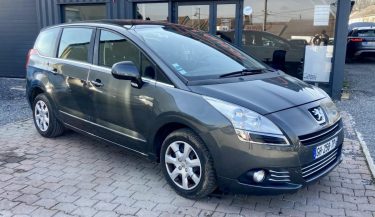 PEUGEOT 5008 1.6L HDi 110cv PREMIUM 7 Places / Révisée&Garantie 