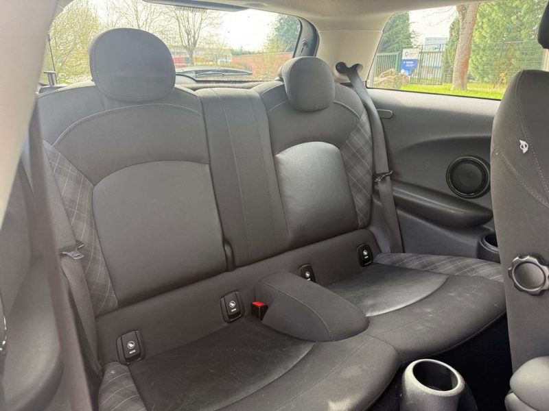 MINI HATCH 3 PORTES F56 Cooper PACK RED HOT CHILI