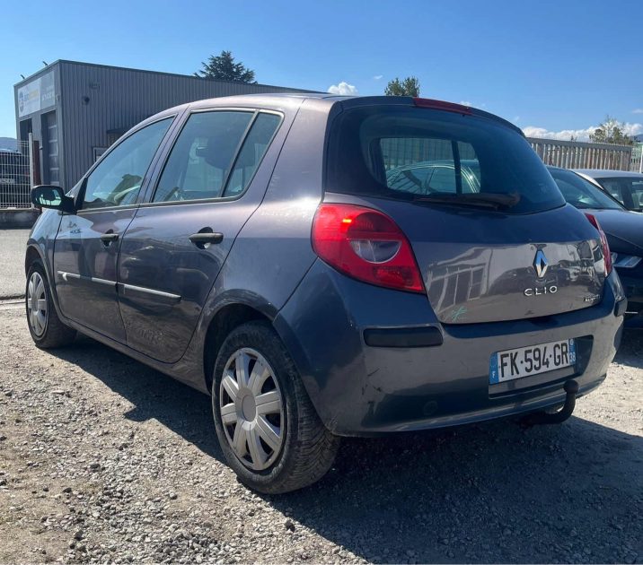 Renault Clio 3 1.4i 98 Ch Garantie