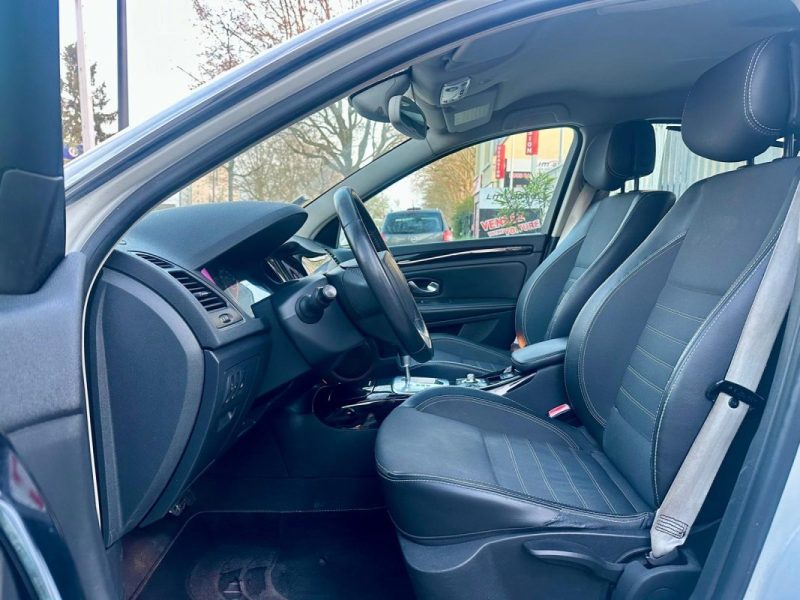 RENAULT LAGUNA 2.0 DCI 175 BOSE EDITION BA 