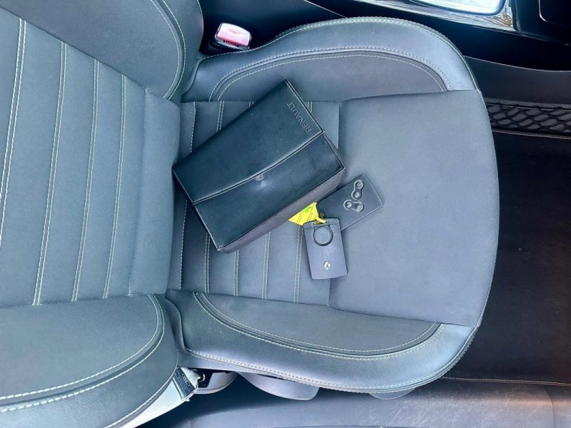 RENAULT LAGUNA 2.0 DCI 175 BOSE EDITION BA 