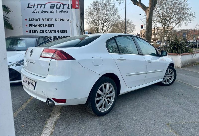 RENAULT LAGUNA 2.0 DCI 175 BOSE EDITION BA 