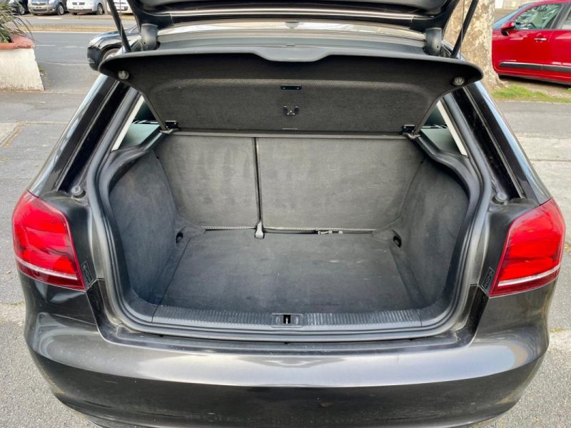 AUDI A3 2.0 TDI 140 AMBITION 