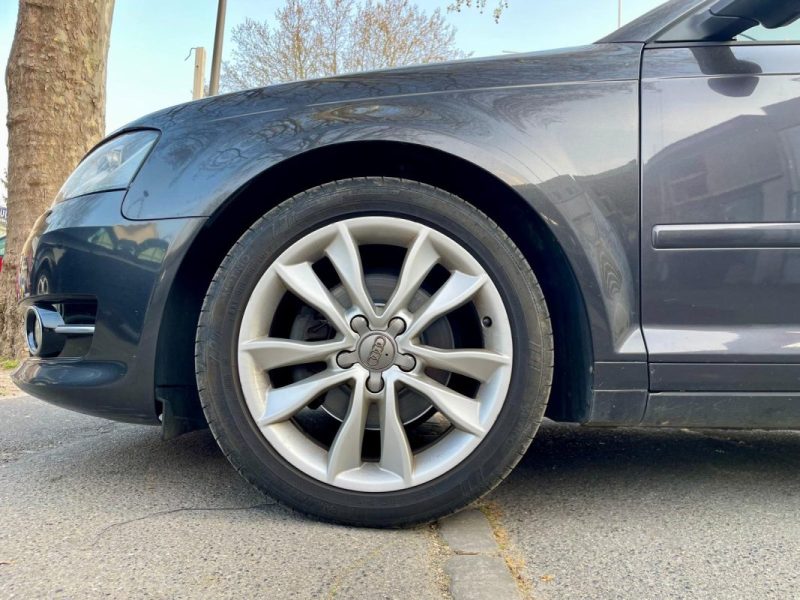 AUDI A3 2.0 TDI 140 AMBITION 