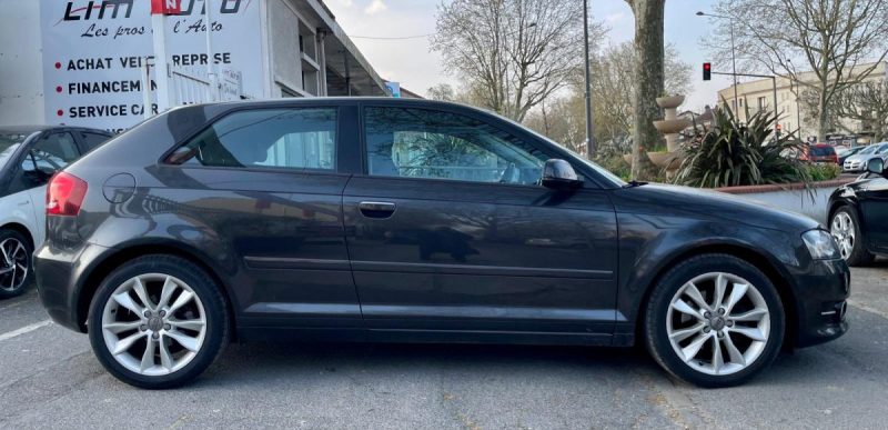 AUDI A3 2.0 TDI 140 AMBITION 