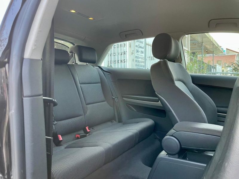 AUDI A3 2.0 TDI 140 AMBITION 