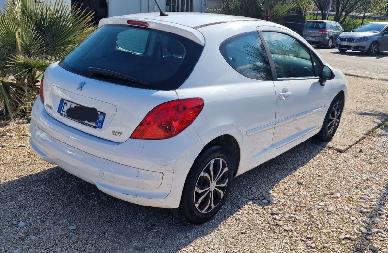 PEUGEOT 207 1.4 HDI 70 URBAN 2007