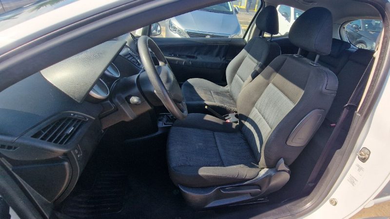 PEUGEOT 207 1.4 HDI 70 URBAN 2007