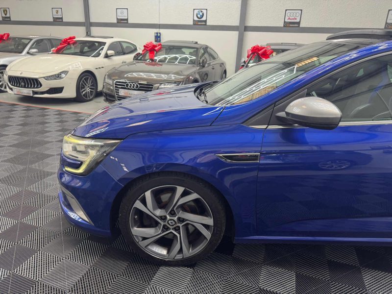 RENAULT MEGANE IV 1.6 TCE 205ch ENERGY GT EDC 4CONTROL GARANTIE 12 MOIS 