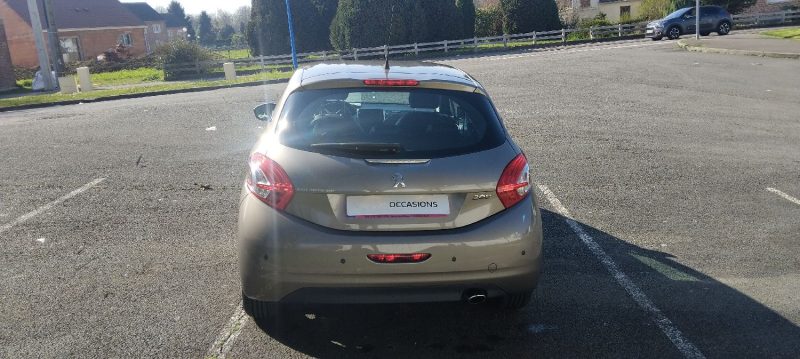 PEUGEOT 208 1.4 HDI 68 CV AN 12 PACK ALLURE PROPRE 117 KM