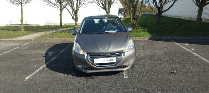 PEUGEOT 208 1.4 HDI 68 CV AN 12 PACK ALLURE PROPRE 117 KM