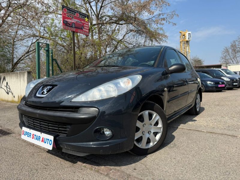 PEUGEOT 206+ 1.4l 75CV PACK TRENDY 5P
