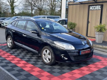 RENAULT MEGANE ESTATE 1.5 DCI 110CV   GARANTIE 3/12 MOIS 2011