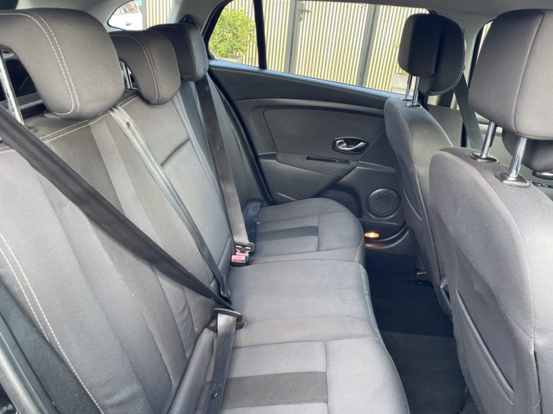 RENAULT MEGANE ESTATE 1.5 DCI 110CV   GARANTIE 3/12 MOIS 2011