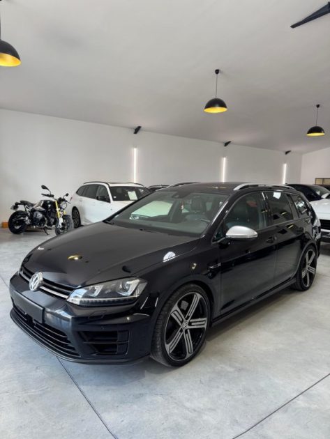 VOLKSWAGEN GOLF VII 2.0 TSI 300C R 4MOTION DSG6 