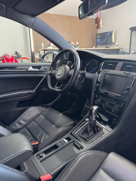 VOLKSWAGEN GOLF VII 2.0 TSI 300C R 4MOTION DSG6 