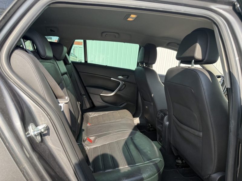 OPEL INSIGNIA TOURER 2.0 CDTI 130 EDITION 2010