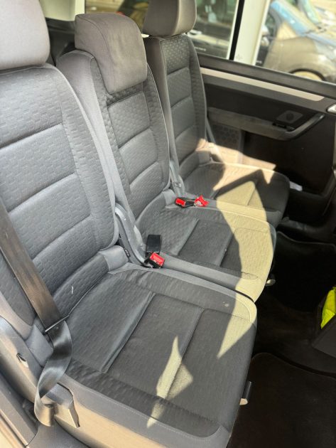 VOLKSWAGEN TOURAN 2.0 TDI 140CH 7 places